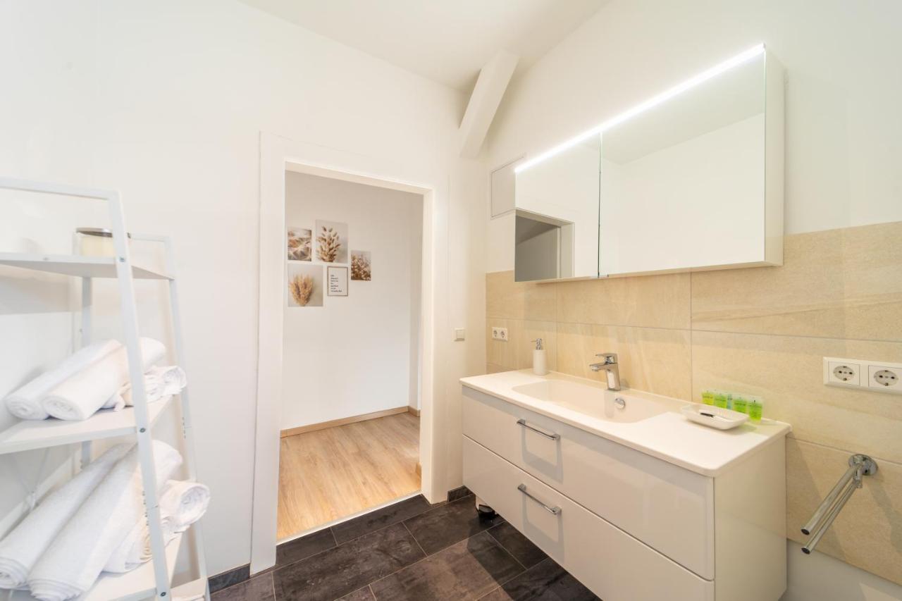 Grosse 3-Zimmer Wohnung - Zentral-Coburg - Kostenloser Parkplatz Екстериор снимка