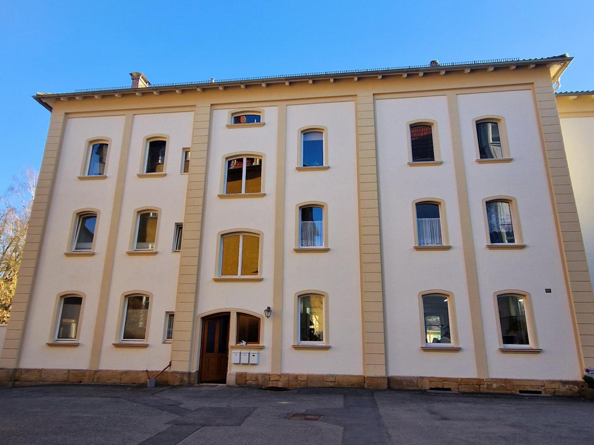 Grosse 3-Zimmer Wohnung - Zentral-Coburg - Kostenloser Parkplatz Екстериор снимка